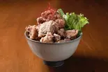 マウンテン唐揚げ丼（唐揚げと餃子の おきどき Karaage Gyouza OKIDOKI）