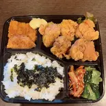 国產鶏唐揚げ弁当(牛犇焼肉)