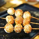 炸花枝丸2本（姉妹骨湯麻辣燙）