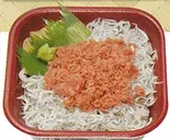 鮭シラス丼（Coast Farm 丼丸 本八幡店）