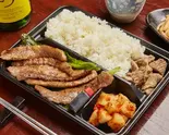 和牛上カルビ Special Kalbi Korean Marinated Barbecued Japanese Beef（炭火ホルモン焼肉 金丸）
