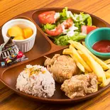 キッズプレート Kids Plate (with Drink and Snacks)（hale'aina HOA Shibuya）