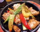 牛シマ腸と彩り野菜の炒め物（Dining＆Bar PRIMAVERA）