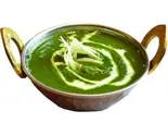 ほうれん草カレー(sag chicken curry)【単品】(ネパール餃子酒場 そるてぃ)