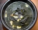 韓国式わかめスープ（韓国料理 ヤキハンキ）
