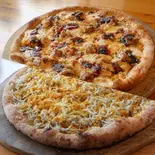 マヨコーン / シラスカラスミ（CRAZY PIZZA TORANOMON）