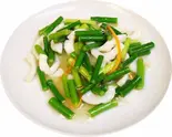 イカとニンニクの芽炒め（嘉楽料理館）