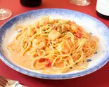 エビとホタテのトマトクリームパスタ（レストラン ポルポ）
