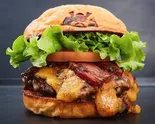 イベリコベーコンチーズバーガー Iberico Bacon Cheeseburger（SHOGUN BURGER 麻布台ヒルズ店）
