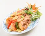 クン・トート・カディアム Kung Tod Gratiem（絆タイ料理 門前仲町）