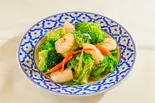 Prawn and broccoli Itame 海老とブロッコリー炒め ブロッコリーと海老炒め（絆タイ料理 門前仲町）