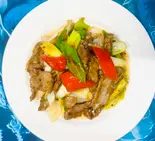 牛肉と長ネギの黑胡椒炒め（チャイナ厨房）