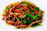 牛肉の細切りとピーマン炒め（チャイナ厨房）