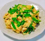 ニラと玉子炒め（チャイナ厨房）