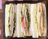 生ハムとりんごのサンドイッチ（MOSCO）