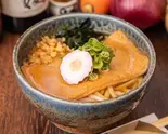 当店総合No.1 きつねうどん Udon Noodles with Fried Tofu（花さき じんの庵 Hanasaki Jinnoan）