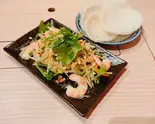 ⻘いパパイヤと海⽼と煮豚サラダ GOI DU DU TOM THIT（ベトナム料理スア吉祥寺店）