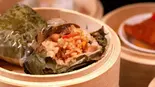 蓮の葉鶏肉ちまき 荷叶糯米鸡(香港飲茶 本格中華 望水楼)