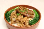 蒸スペアリブと香港風蒸し鶏足ご飯 凤爪排骨饭(香港飲茶 本格中華 望水楼)