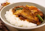 豚肉とキャベツの辛炒め丼 回锅肉盖饭（The Family 麻辣大学 ららテラス HARUMI FLAG店）