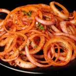 スパイシーオニオンサラダ Spicy Onion Salad（INDIAN NEPALI RESTAURANT "JUNTARA"）