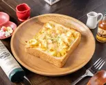 ピリ辛明太たまごトースト（Cafe and BAR スープ et）