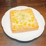 ツナマヨ×コーン×チーズトースト（Cafe and BAR スープ et）