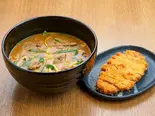 カツカレーうどん（さぬきうどん四國屋）