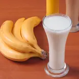 バナナラッシー banana lassi（カトリのカレー屋さん）