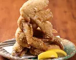 自家製！塩手羽先揚げ(1本)（大衆串横丁てっちゃん北口店）
