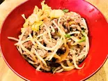 牛肉と野菜の焼肉風丼ぶり(餃子工房ちびすけ 十三店)