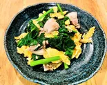 豚とほうれん草のポパイ炒め(餃子工房ちびすけ 十三店)