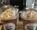 キャラメルラテ(アイス)（WANICAFE）