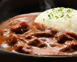 【当店人気No.1】牛タンカレー Beef Tongue Curry（サンサンマル 琉炭）