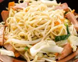沖縄塩焼きそば Okinawan Salt Yakisoba（サンサンマル 琉炭）
