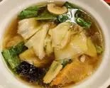 野菜ワンタンスープ（香港厨房 風香園 本店）