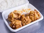 「お弁当」と「げんこつから揚げ2個」セット！（お持ち帰りの焼鳥屋 上長尾店）