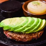アボカド香るジューシーハンバーグ(150g)(ミートイートアップ吉祥寺店)