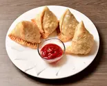 サモサ(4P) Samosa (4 Pieces)（ナマステ インドレストラン飛田給店）