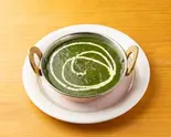 サグ(ほうれん草)チキンカレー Sag chicken curry（インド・ネパール レストラン SEWA indo・nepa-ru resutoran sewa）