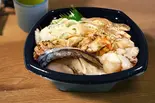 114.炙りスペシャル丼（魅惑の丼丸 五反田店）