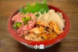 【小盛丼】67.炙りエンガワネギトロ焦がしバター醤油ハラス丼（魅惑の丼丸 五反田店）