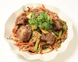 牛肉焼きライスヌードル(牛肉炒米线)(台湾無骨香脆鶏柳)
