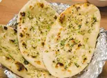 Garlic Naan（グラス）