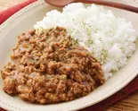 和風 (ビーフン / ライス) キーマカレー Keema Curry（【メガ盛り弁当！！】洋食店 エクストラバガンザ 大名店）