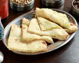 チーズナン Cheese Naan（アロマズ オブインディア）