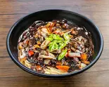 마라짜장면マーラーチャジャン麺（韓国中華 一釜食堂 중화요리 한가마 Korean style Chinese food HANGAMA）