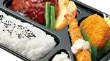 スペシャルデミグラスハンバーグ弁当（本家かまどや 東池袋店）