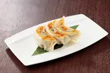 大葉入り海老焼き餃子（中華旬彩料理東方紅立川高島屋店）