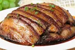梅菜扣肉 メイツァイコウロウ（王さん私家菜）